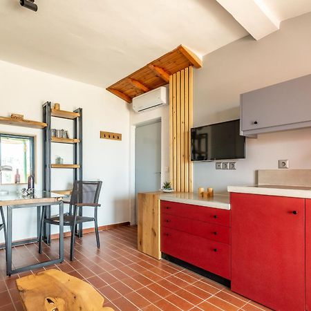 City Loft Near The Airport With Seaview Heraclión Exterior foto
